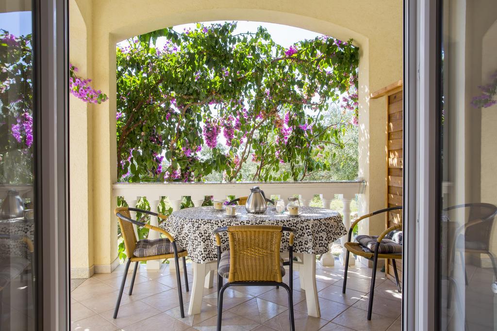 Guest House Croatia Fazana Ngoại thất bức ảnh